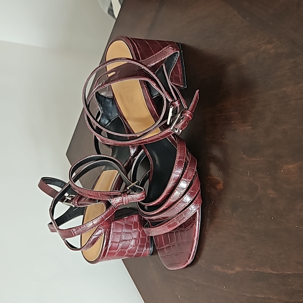Scrappy block heel sandal